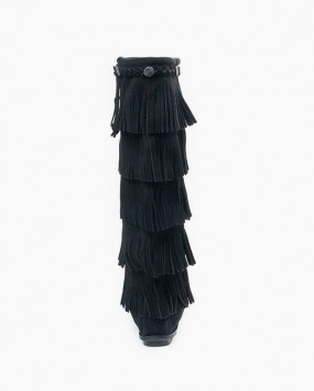 Minnetonka 5-Layer Fringe Boot Black